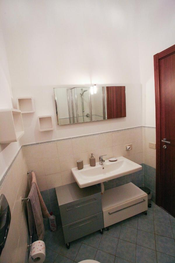 Appartement Casa Dafne à Livourne Extérieur photo